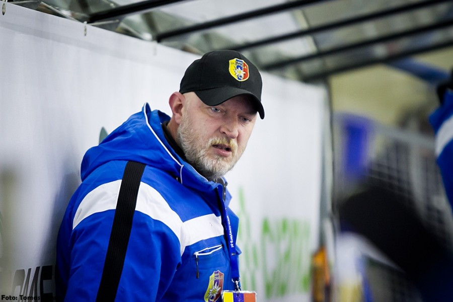 Katastrofalne błędy gospodarzy i brąz oddala się od Sanoka