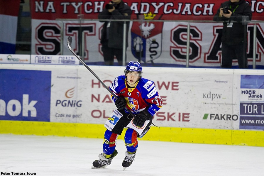 Katastrofalne błędy gospodarzy i brąz oddala się od Sanoka