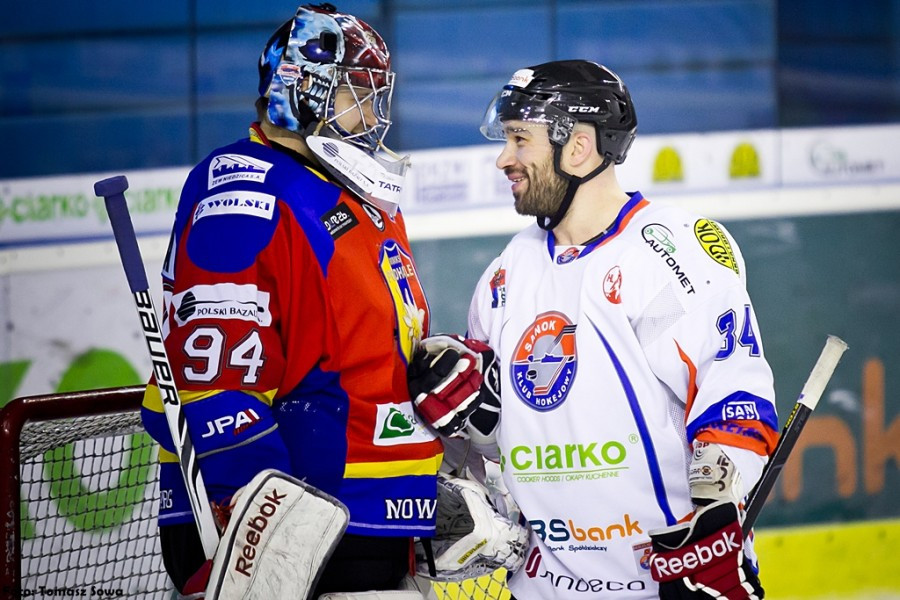 Katastrofalne błędy gospodarzy i brąz oddala się od Sanoka