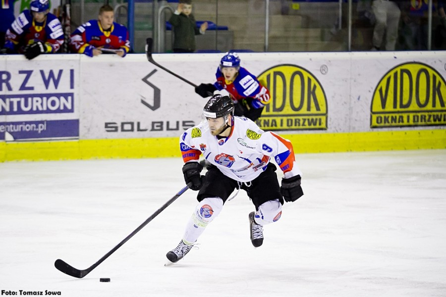 Katastrofalne błędy gospodarzy i brąz oddala się od Sanoka