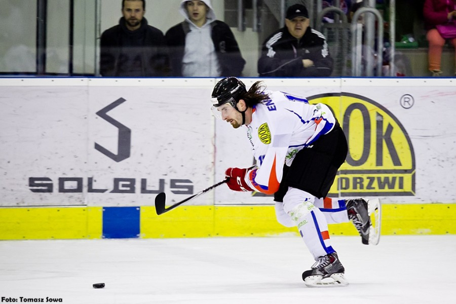 Katastrofalne błędy gospodarzy i brąz oddala się od Sanoka