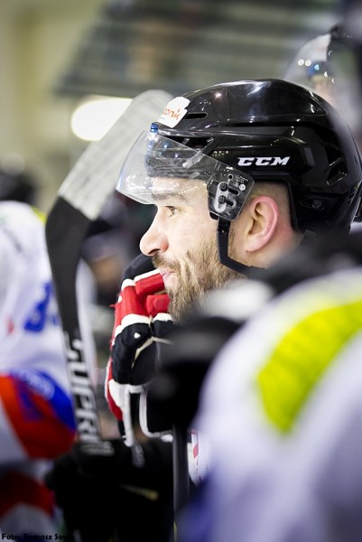 Katastrofalne błędy gospodarzy i brąz oddala się od Sanoka