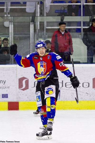 Katastrofalne błędy gospodarzy i brąz oddala się od Sanoka