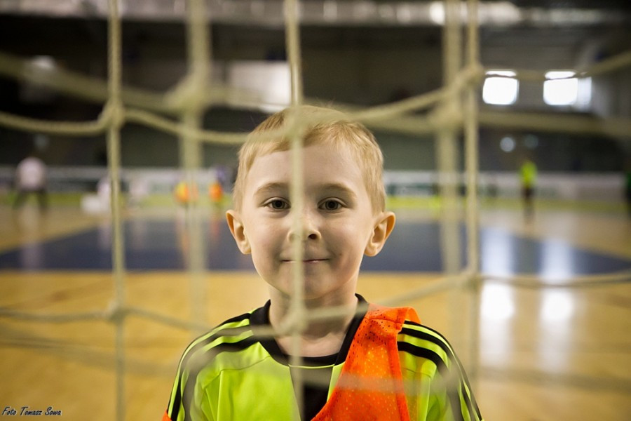 Turniej piłkarski w Arenie Sanok. Pierwsze strzelone bramki i ogromna radość małych zawodników