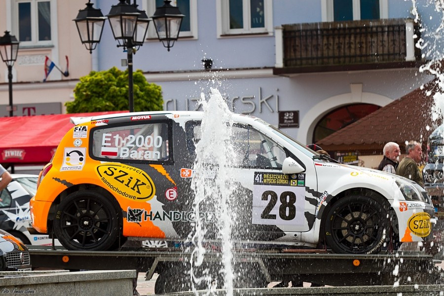 Przedsmak sportowych emocji na sanockim rynku