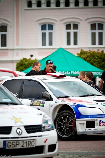 Przedsmak sportowych emocji na sanockim rynku