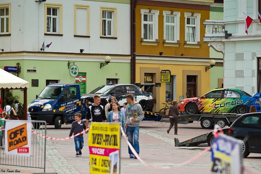 Przedsmak sportowych emocji na sanockim rynku