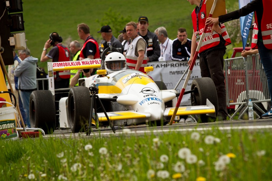 Bereś wygrywa sobotę. Dziś kolejny dzień sportowych emocji