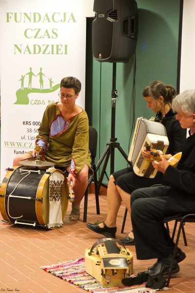 Artyści pomagają Adrianowi, Ty też możesz