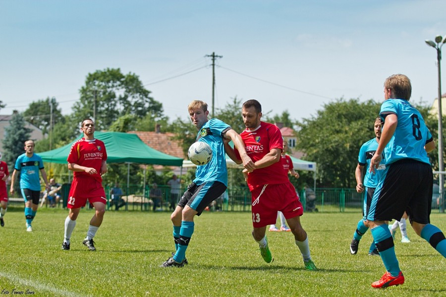 Po roku przerwy Sanok ponownie ma seniorską drużynę. Towarzyski debiut Ekoball Stal Sanok