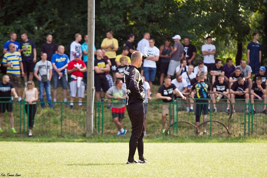 Po roku przerwy Sanok ponownie ma seniorską drużynę. Towarzyski debiut Ekoball Stal Sanok