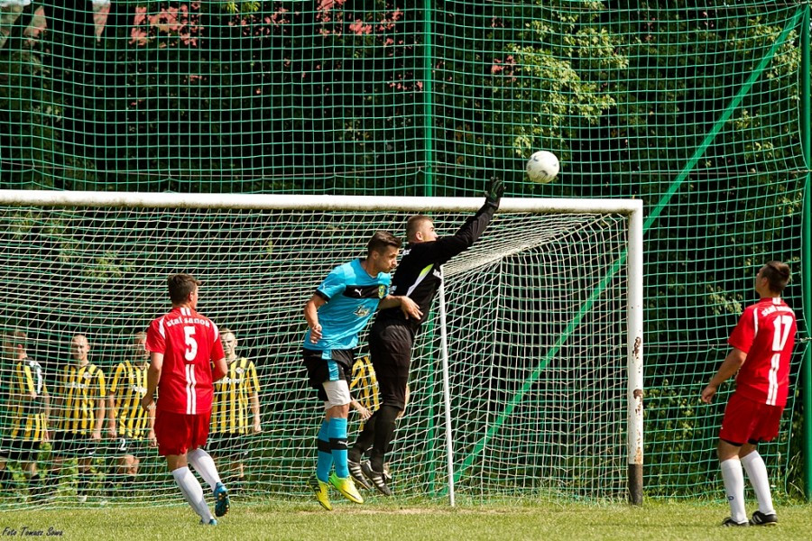 Po roku przerwy Sanok ponownie ma seniorską drużynę. Towarzyski debiut Ekoball Stal Sanok