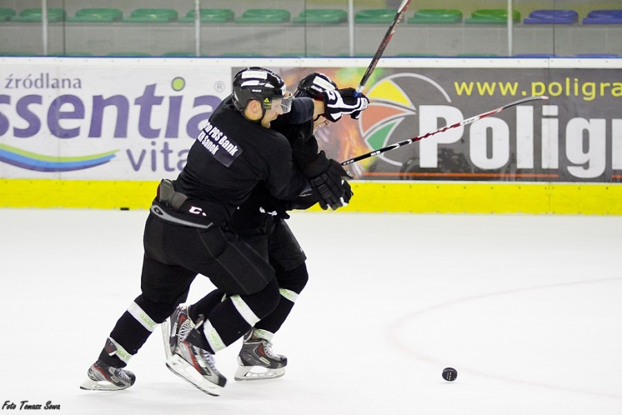 STS ostro trenuje. We wtorek pierwszy sparing