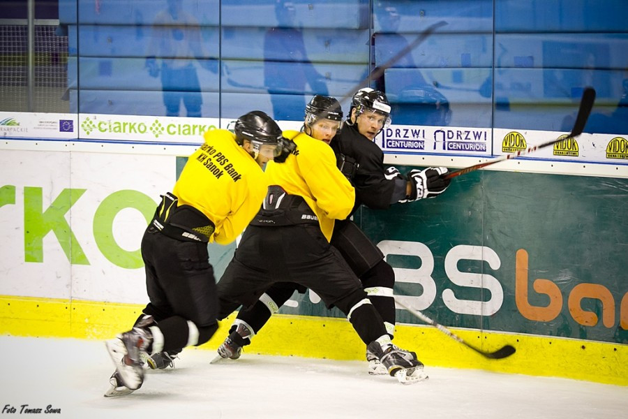 STS ostro trenuje. We wtorek pierwszy sparing