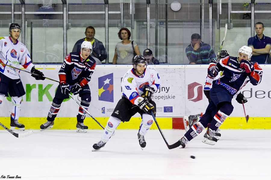 STS przegrywa po rzutach karnych