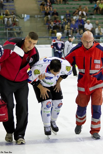 STS przegrywa po rzutach karnych