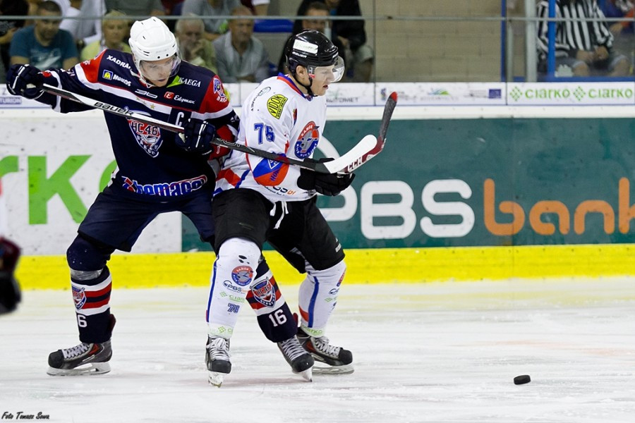 STS przegrywa po rzutach karnych