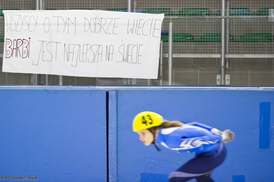 Ścigają się w Arenie. Trwa inauguracja sezonu łyżwiarskiego