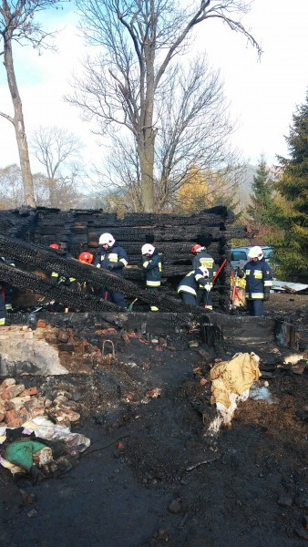 Tragiczny pożar koło Sanoka. Nie żyją cztery osoby