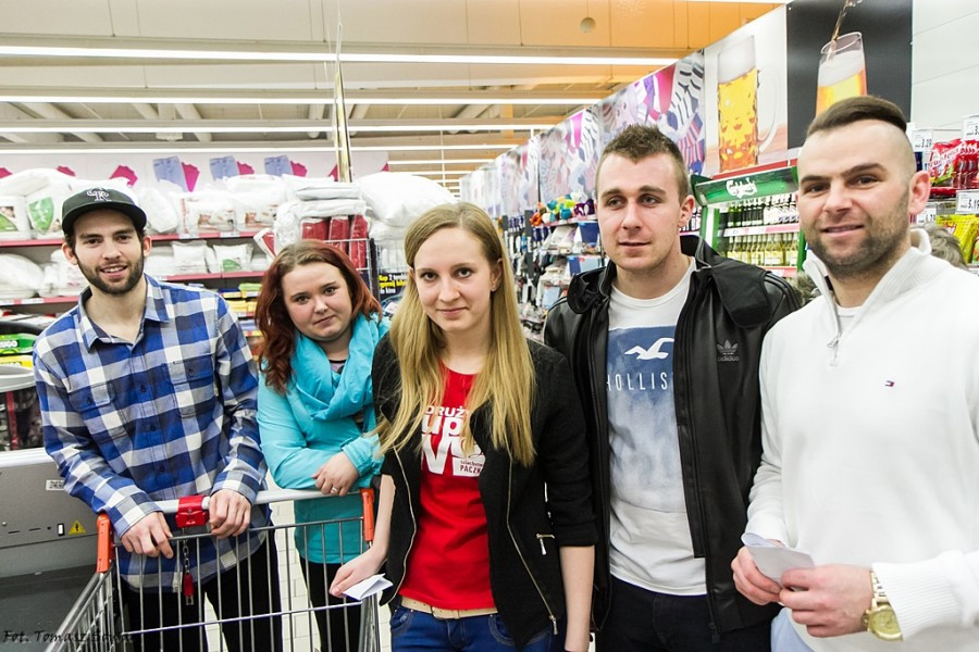 Sanoccy hokeiści przygotowali swoją Szlachetną Paczkę