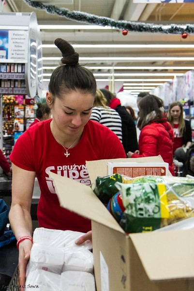 Sanoccy hokeiści przygotowali swoją Szlachetną Paczkę