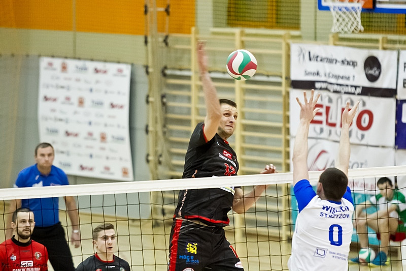 Kolejna wygrana TSV. Strzyżów w setach ograny do zera. Zobacz zdjęcia z meczu