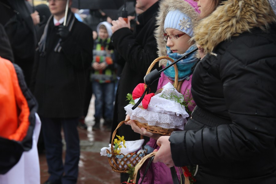 Sanoczanie poświęcili pokarmy i podzielili się jajkiem [FOTORELACJA]