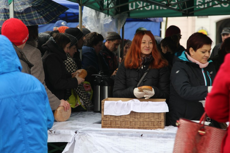 Sanoczanie poświęcili pokarmy i podzielili się jajkiem [FOTORELACJA]