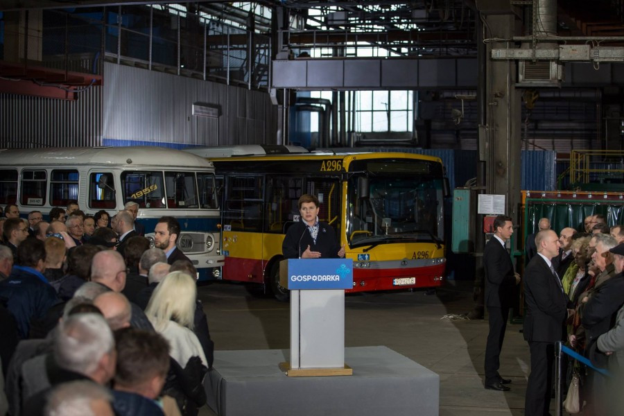 Nowa era Autosanu. Zbrojeniówka przejęła legendarną fabrykę autobusów [FOTORELACJA, WIDEO]