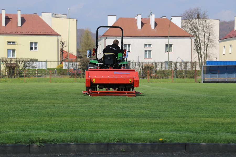 Płyta stadionu została zmodernizowana [ZOBACZ ZDJĘCIA]