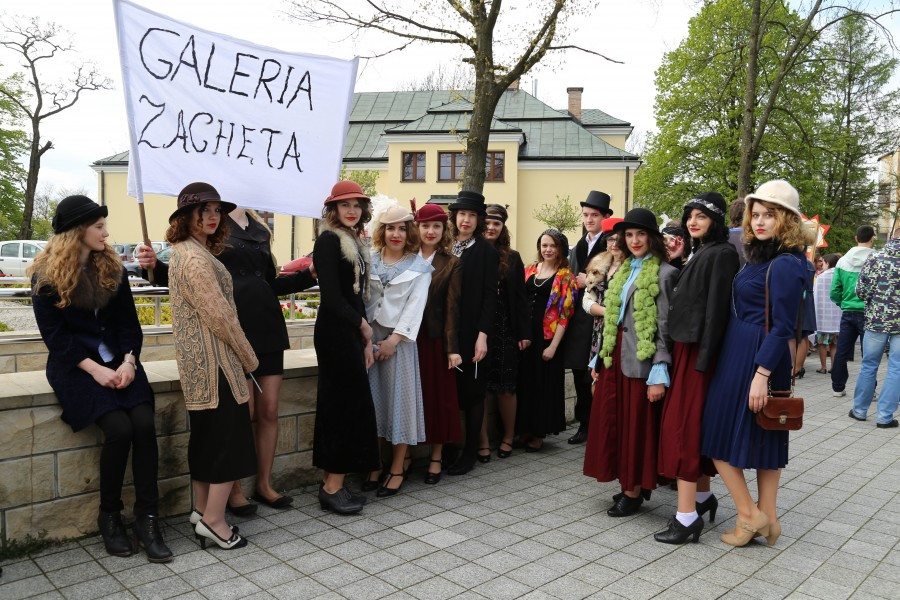 Mieszko z Dobrawą, Wyklęci i Gabriel Narutowicz na sanockim rynku [FOTORELACJA]