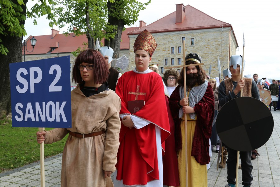Mieszko z Dobrawą, Wyklęci i Gabriel Narutowicz na sanockim rynku [FOTORELACJA]