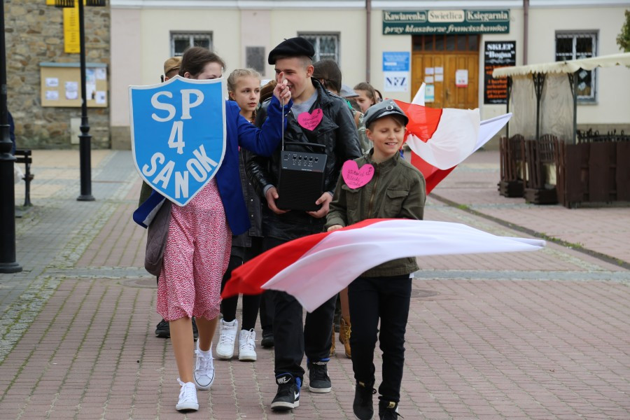 Mieszko z Dobrawą, Wyklęci i Gabriel Narutowicz na sanockim rynku [FOTORELACJA]