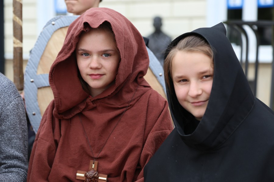Mieszko z Dobrawą, Wyklęci i Gabriel Narutowicz na sanockim rynku [FOTORELACJA]
