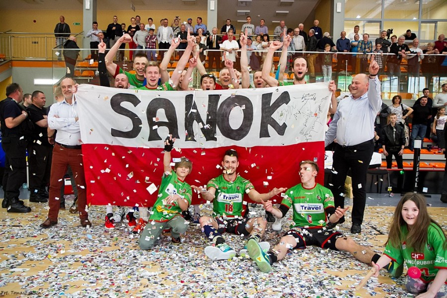 Siatkarze TSV Sanok wywalczyli awans do I ligi! [OBSZERNA FOTORELACJA Z MECZU]