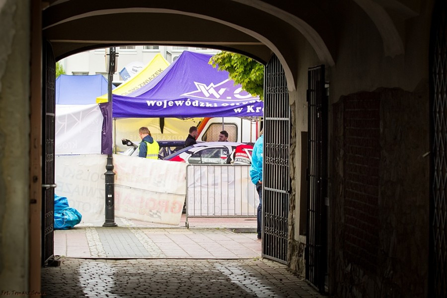 Prezentacja wyścigówek na sanockim rynku [FOTORELACJA]