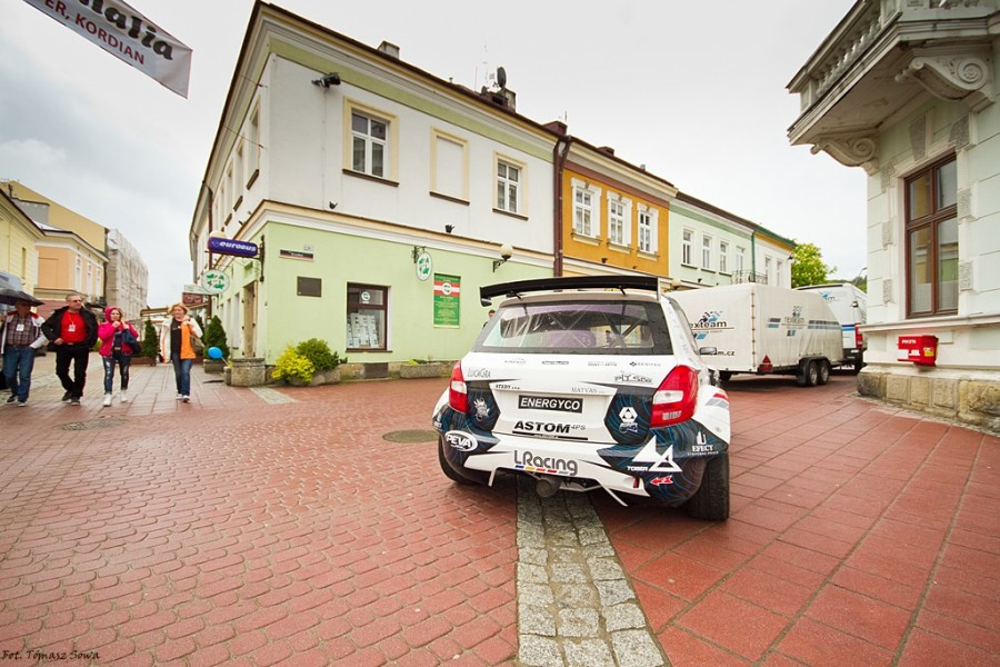 Prezentacja wyścigówek na sanockim rynku [FOTORELACJA]