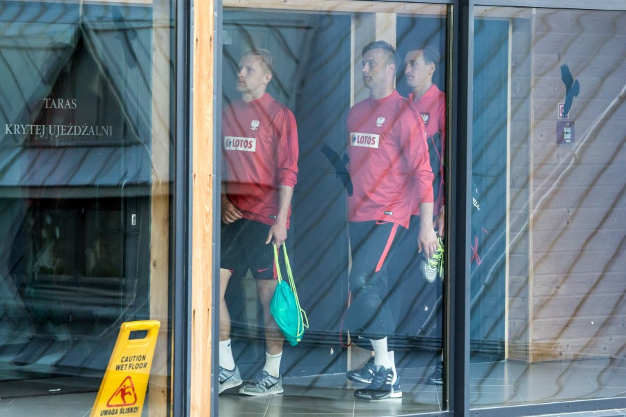 Treningi, zdjęcia i autografy. Kibice oszaleli na punkcie kadry Nawałki