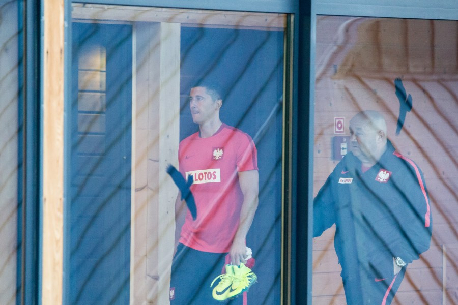 Treningi, zdjęcia i autografy. Kibice oszaleli na punkcie kadry Nawałki