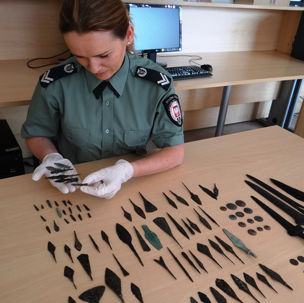 Archeologiczny przemyt [ZDJĘCIA]