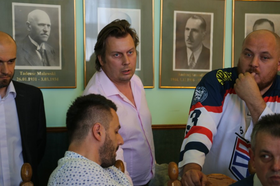 Nie ma pieniędzy na seniorski hokej [AKTUALIZACJA]