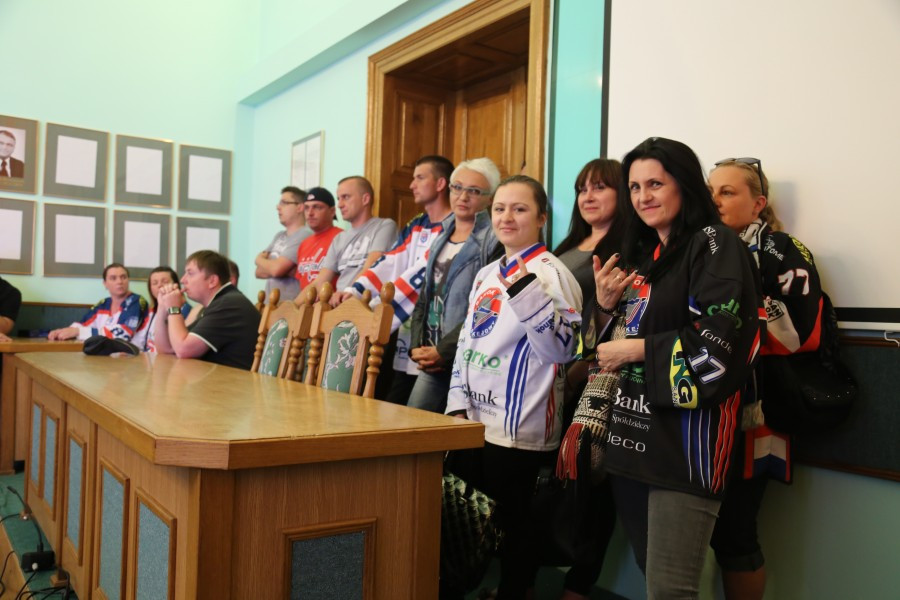 Nie ma pieniędzy na seniorski hokej [AKTUALIZACJA]