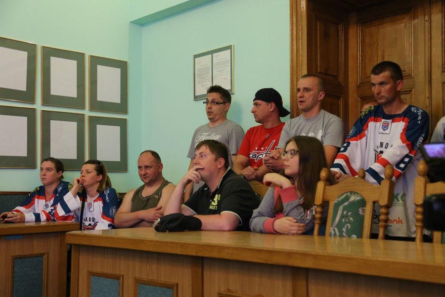 Nie ma pieniędzy na seniorski hokej [AKTUALIZACJA]