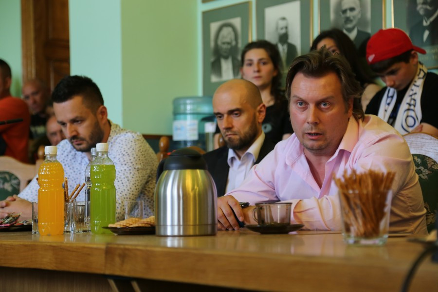 Nie ma pieniędzy na seniorski hokej [AKTUALIZACJA]