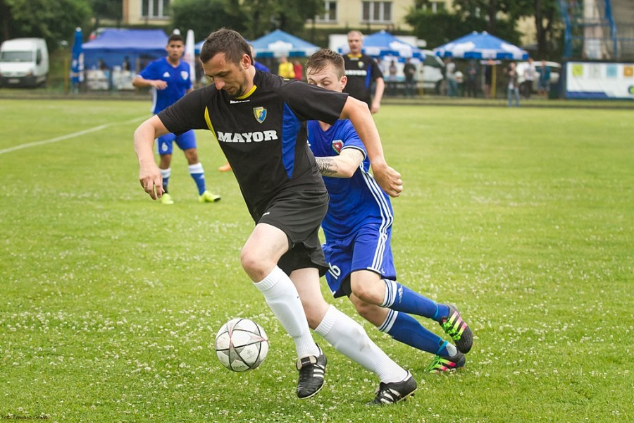 Wielkie, piłkarskie święto w Sanoku [OBSZERNA FOTORELACJA]