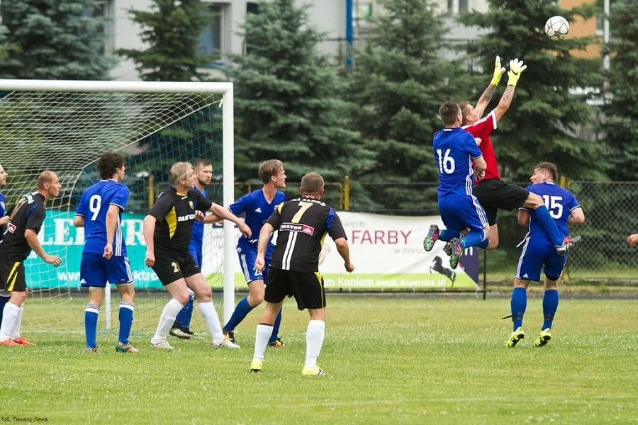 Wielkie, piłkarskie święto w Sanoku [OBSZERNA FOTORELACJA]