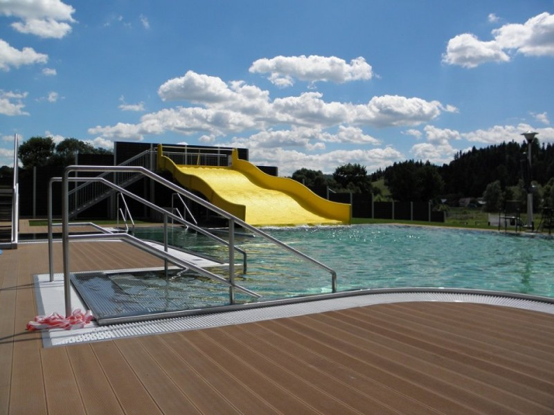 Weekend na basenie? Dzisiaj otwierają nowy w Lesku. Zobacz, jak wygląda [ZDJĘCIA]