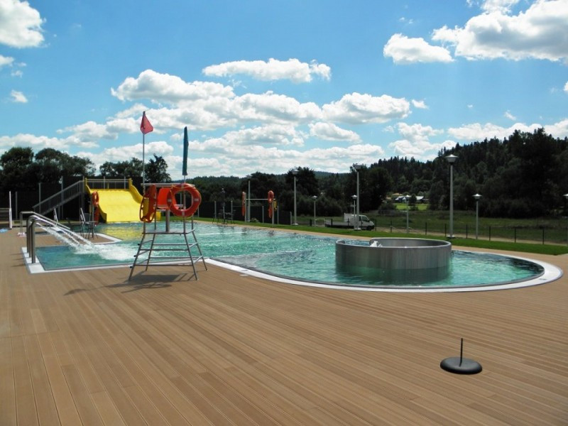 Weekend na basenie? Dzisiaj otwierają nowy w Lesku. Zobacz, jak wygląda [ZDJĘCIA]