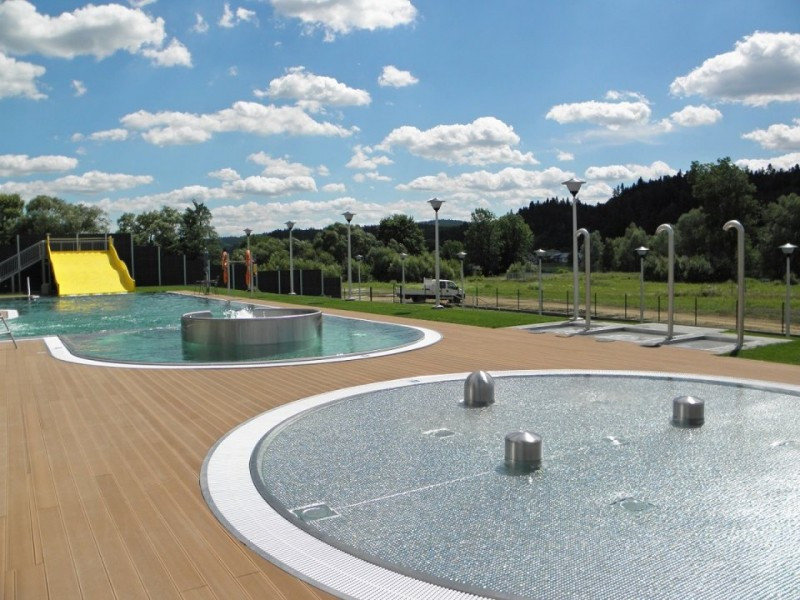 Weekend na basenie? Dzisiaj otwierają nowy w Lesku. Zobacz, jak wygląda [ZDJĘCIA]