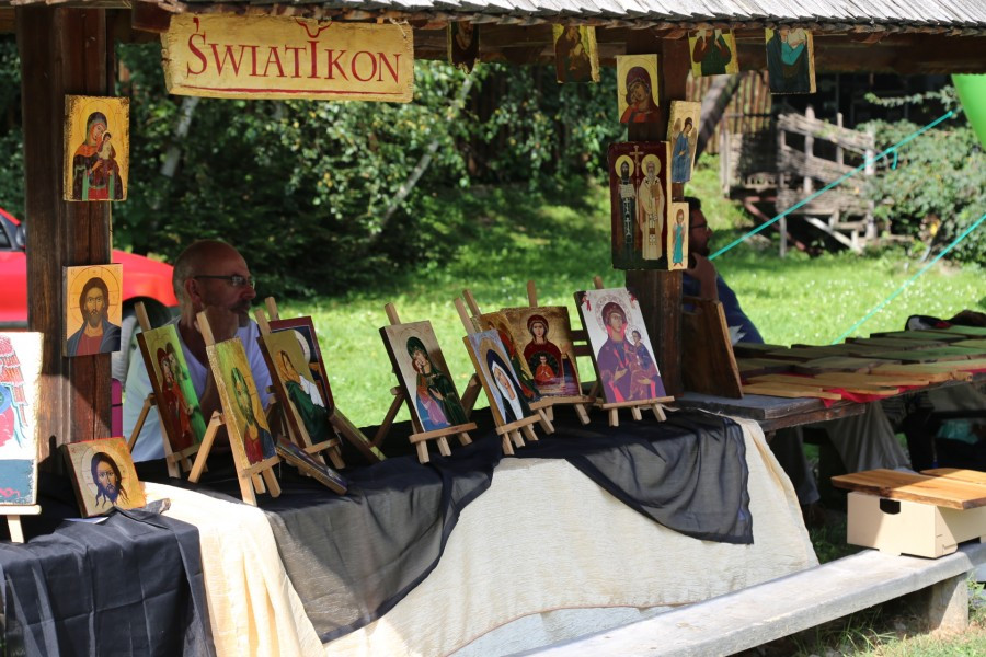 Piła motorowa plus drewno równa się rzeźba. Efektowny popis Piotra Worońca [ZDJĘCIA, WIDEO]